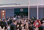 Standbild American Pavilion in Osaka Messe Osaka Japan, 1962, aus Sekunde 44 historischem Filmmaterial Videoclip 65675024907