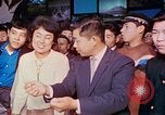 Standbild Messe Osaka Japan, 1962, aus Sekunde 60 historischem Filmmaterial Videoclip 65675024908