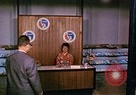 Standbild USA Pavillon auf der Messe Osaka Japan, 1962, aus Sekunde 26 historischem Filmmaterial Videoclip 65675024909