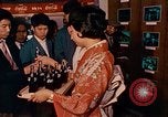 Standbild USA Pavillon auf der Messe Osaka Japan, 1962, aus Sekunde 59 historischem Filmmaterial Videoclip 65675024909