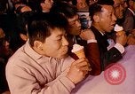 Standbild Messe Osaka Japan, 1962, aus Sekunde 40 historischem Filmmaterial Videoclip 65675024910