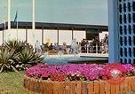 Immagine di Fiere in Giappone Osaka in Giappone, 1962, secondo 12 filmato di repertorio 65675024911