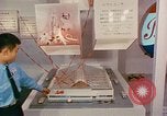 Standbild Messe Osaka Japan, 1962, aus Sekunde 50 historischem Filmmaterial Videoclip 65675024912