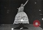 Standbild Carmencita United States USA, 1894, aus Sekunde 3 historischem Filmmaterial Videoclip 65675024929