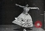 Standbild Carmencita United States USA, 1894, aus Sekunde 12 historischem Filmmaterial Videoclip 65675024929