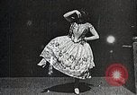 Standbild Carmencita United States USA, 1894, aus Sekunde 14 historischem Filmmaterial Videoclip 65675024929