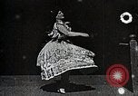 Standbild Carmencita United States USA, 1894, aus Sekunde 19 historischem Filmmaterial Videoclip 65675024929