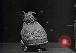Standbild Carmencita United States USA, 1894, aus Sekunde 21 historischem Filmmaterial Videoclip 65675024929