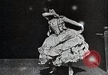 Standbild Carmencita United States USA, 1894, aus Sekunde 25 historischem Filmmaterial Videoclip 65675024929