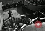 Standbild USS Mississippi Pazifik, 1944, aus Sekunde 22 historischem Filmmaterial Videoclip 65675024946