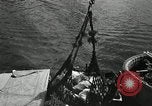 Standbild USS Mississippi Pazifik, 1944, aus Sekunde 40 historischem Filmmaterial Videoclip 65675024946