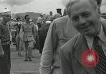 Standbild Jack Benny Pazifik, 1944, aus Sekunde 16 historischem Filmmaterial Videoclip 65675024947