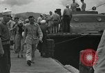 Standbild Jack Benny Pazifik, 1944, aus Sekunde 17 historischem Filmmaterial Videoclip 65675024947