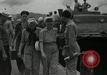 Standbild Jack Benny Pazifik, 1944, aus Sekunde 19 historischem Filmmaterial Videoclip 65675024947