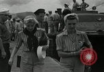 Standbild Jack Benny Pazifik, 1944, aus Sekunde 21 historischem Filmmaterial Videoclip 65675024947