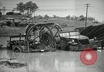 Image flood Okinawa îles Ryukyu, 1945, de la seconde 9 séquences d'archives historiques vidéo 65675024955