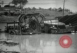 Image flood Okinawa îles Ryukyu, 1945, de la seconde 22 séquences d'archives historiques vidéo 65675024955