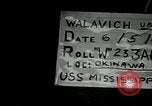 Immagine di USS Mississippi Okinawa isole Ryukyu, 1945, secondo 10 filmato di repertorio 65675024956
