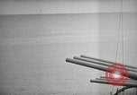 Immagine di USS Mississippi Okinawa isole Ryukyu, 1945, secondo 23 filmato di repertorio 65675024956