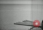 Immagine di USS Mississippi Okinawa isole Ryukyu, 1945, secondo 41 filmato di repertorio 65675024956