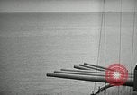 Immagine di USS Mississippi Okinawa isole Ryukyu, 1945, secondo 54 filmato di repertorio 65675024956