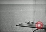Immagine di USS Mississippi Okinawa isole Ryukyu, 1945, secondo 59 filmato di repertorio 65675024956