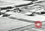 Image 8Th Air Force américaine avec appareil photo Canon Hollande Pays-Bas, 1944, de la seconde 17 séquences d'archives historiques vidéo 65675024959