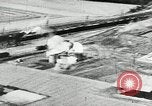 Image 8Th Air Force américaine avec appareil photo Canon Hollande Pays-Bas, 1944, de la seconde 21 séquences d'archives historiques vidéo 65675024959