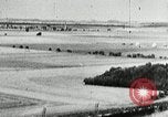 Image 8Th Air Force américaine avec appareil photo Canon Hollande Pays-Bas, 1944, de la seconde 22 séquences d'archives historiques vidéo 65675024959