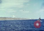 Standbild US-Invasion von Okinawa Pazifik, 1945, aus Sekunde 10 historischem Filmmaterial Videoclip 65675024976