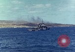 Standbild US-Invasion von Okinawa Pazifik, 1945, aus Sekunde 18 historischem Filmmaterial Videoclip 65675024976