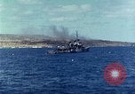 Standbild US-Invasion von Okinawa Pazifik, 1945, aus Sekunde 25 historischem Filmmaterial Videoclip 65675024976