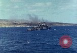 Standbild US-Invasion von Okinawa Pazifik, 1945, aus Sekunde 28 historischem Filmmaterial Videoclip 65675024976