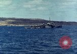 Standbild US-Invasion von Okinawa Pazifik, 1945, aus Sekunde 34 historischem Filmmaterial Videoclip 65675024976
