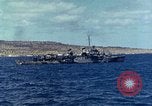 Standbild US-Invasion von Okinawa Pazifik, 1945, aus Sekunde 40 historischem Filmmaterial Videoclip 65675024976