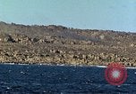 Standbild USA dive Bomber angreifen Okinawa Okinawa, 1945, aus Sekunde 3 historischem Filmmaterial Videoclip 65675024977