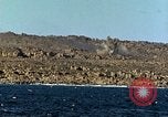 Standbild USA dive Bomber angreifen Okinawa Okinawa, 1945, aus Sekunde 8 historischem Filmmaterial Videoclip 65675024977