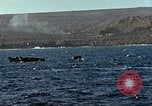 Standbild USA dive Bomber angreifen Okinawa Okinawa, 1945, aus Sekunde 23 historischem Filmmaterial Videoclip 65675024977