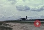 Immagine di Controller di aeromobili Il Vietnam, 1967, secondo 9 filmato di repertorio 65675025004
