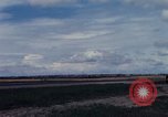 Immagine di Controller di aeromobili Il Vietnam, 1967, secondo 14 filmato di repertorio 65675025004
