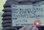 Standbild Flugzeuge controller Vietnam, 1967, aus Sekunde 15 historischem Filmmaterial Videoclip 65675025005