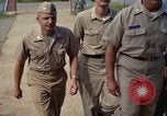 Standbild Speisesaal Vietnam, 1965, aus Sekunde 39 historischem Filmmaterial Videoclip 65675025018