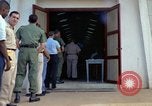Standbild Speisesaal Vietnam, 1965, aus Sekunde 58 historischem Filmmaterial Videoclip 65675025018
