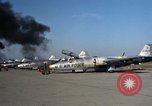 Standbild 34th Tactical Group Base Operations Vietnam, 1964, aus Sekunde 51 historischem Filmmaterial Videoclip 65675025021