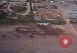 Standbild 34th Tactical Group Base Operations Vietnam, 1964, aus Sekunde 39 historischem Filmmaterial Videoclip 65675025023