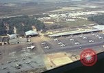 Standbild 34th Tactical Group Base Operations Vietnam, 1964, aus Sekunde 44 historischem Filmmaterial Videoclip 65675025023