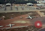 Standbild 34th Tactical Group Base Operations Vietnam, 1964, aus Sekunde 54 historischem Filmmaterial Videoclip 65675025023