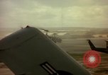 Standbild UH-1D Vietnam, 1965, aus Sekunde 33 historischem Filmmaterial Videoclip 65675025025