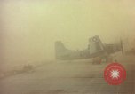 Standbild UH-1D Vietnam, 1965, aus Sekunde 43 historischem Filmmaterial Videoclip 65675025025