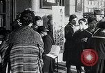 Standbild Bürger von Osaka Japan, 1933, aus Sekunde 47 historischem Filmmaterial Videoclip 65675025043